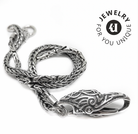 Lock for bracelet and necklace "Moon-snatcher"