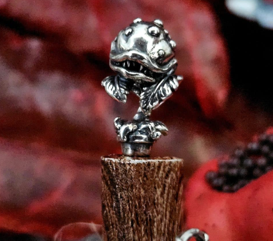 Aurora Little Sprout of Munchie Charm