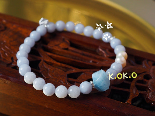 KOKO Natural Aquamarine and Pearls bead bracelet -Healing Gemstone Jewelry, Handmade,