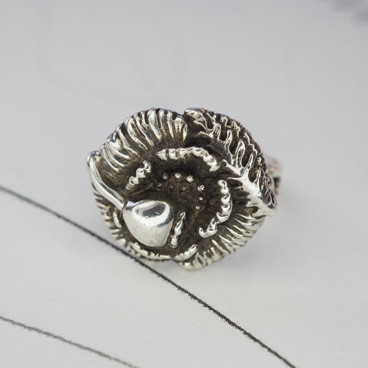 Eske Storm Poppy Ring