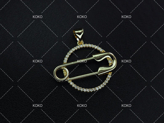 KOKO Lovely Pin Pendant 14K Gold Plated