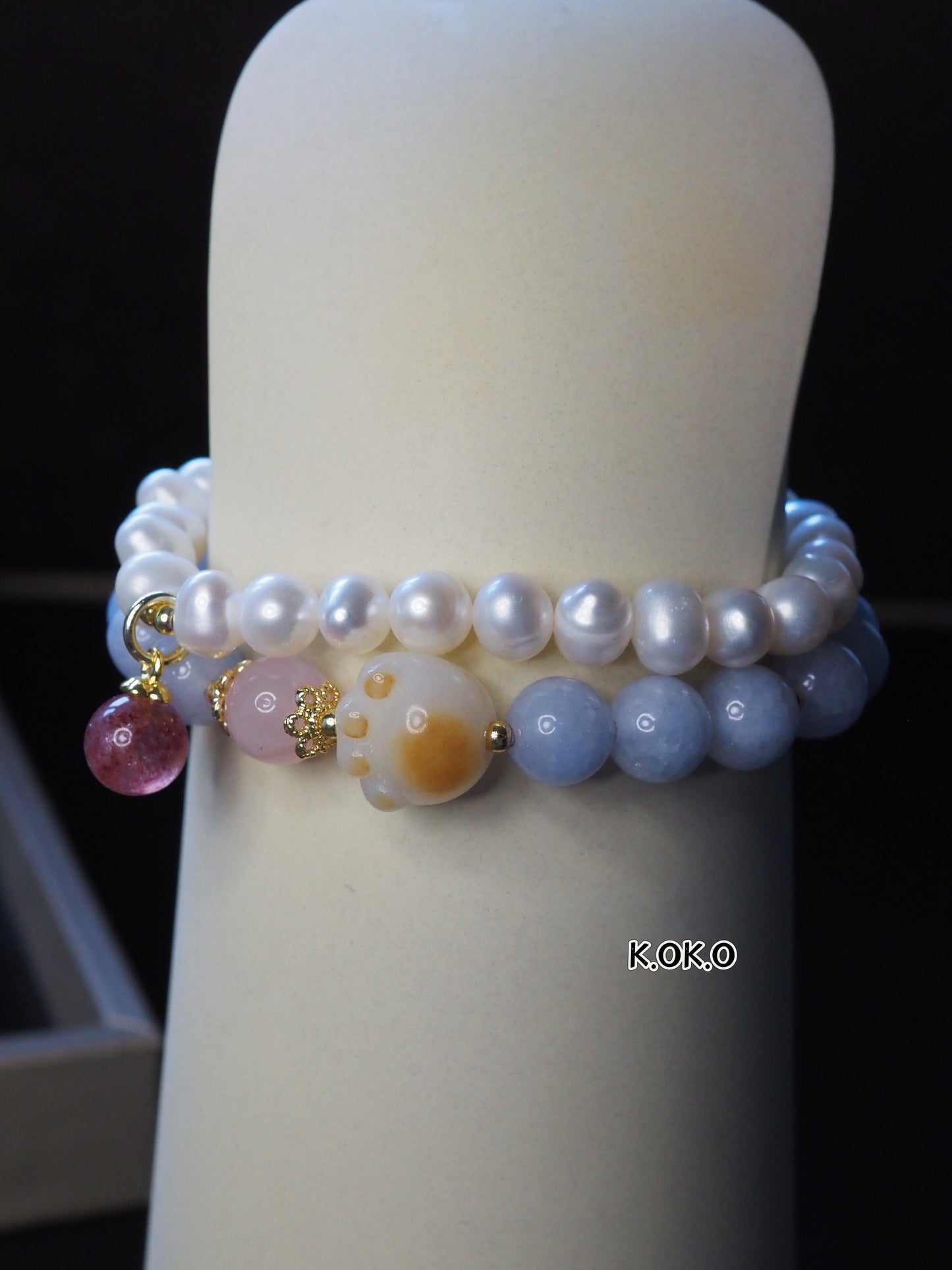 KOKO Bodhi Seed Cat Paw Bracelet