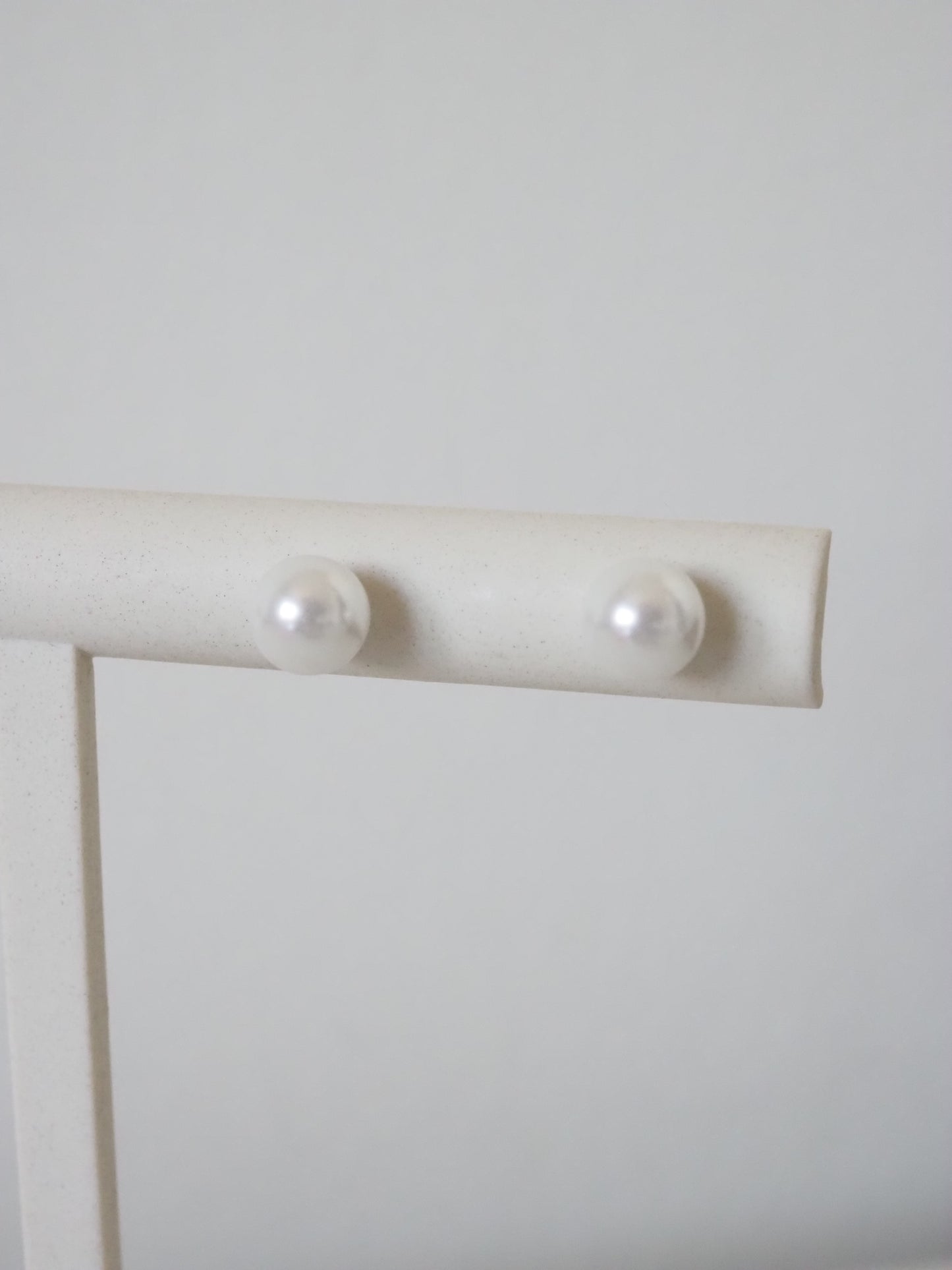 KOKO - Edison‘s Pearl Porcelain White earing 4mm