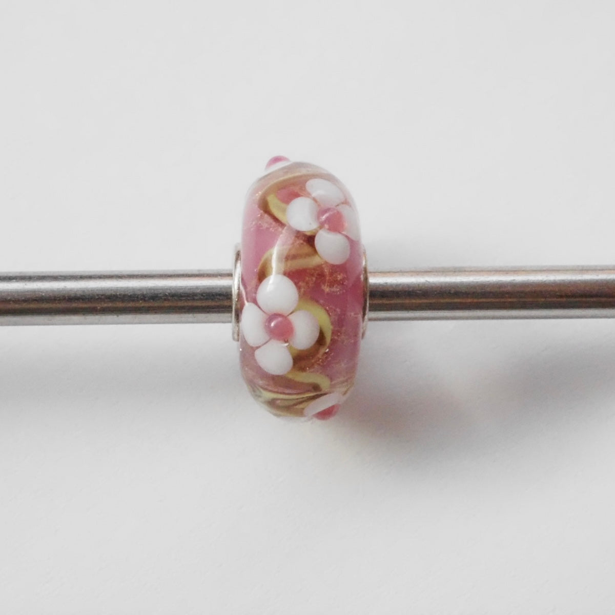 Ogerbeads - Rasberries Flowers