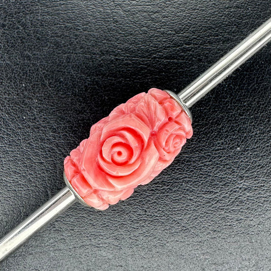 Moress -CONCH SHELL CARVED BEAD – ROSES & STARFISH