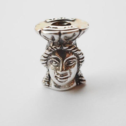 Melina Caryatid holding Acropolis