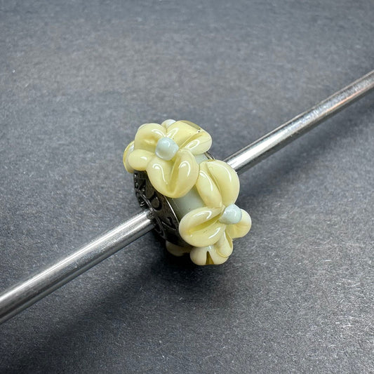 Truebeadz Light green base creamy flower glass