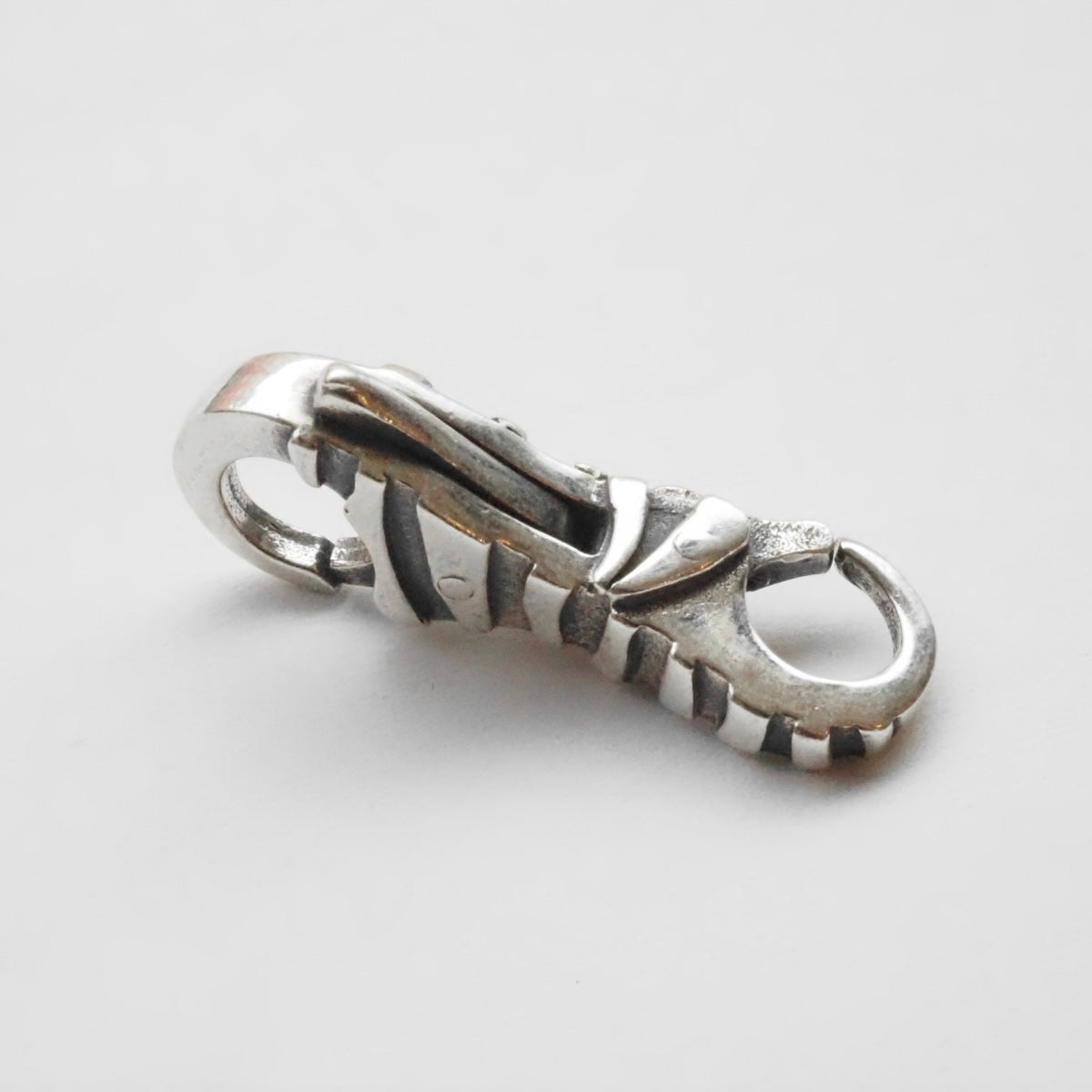 Melina Zebra lock