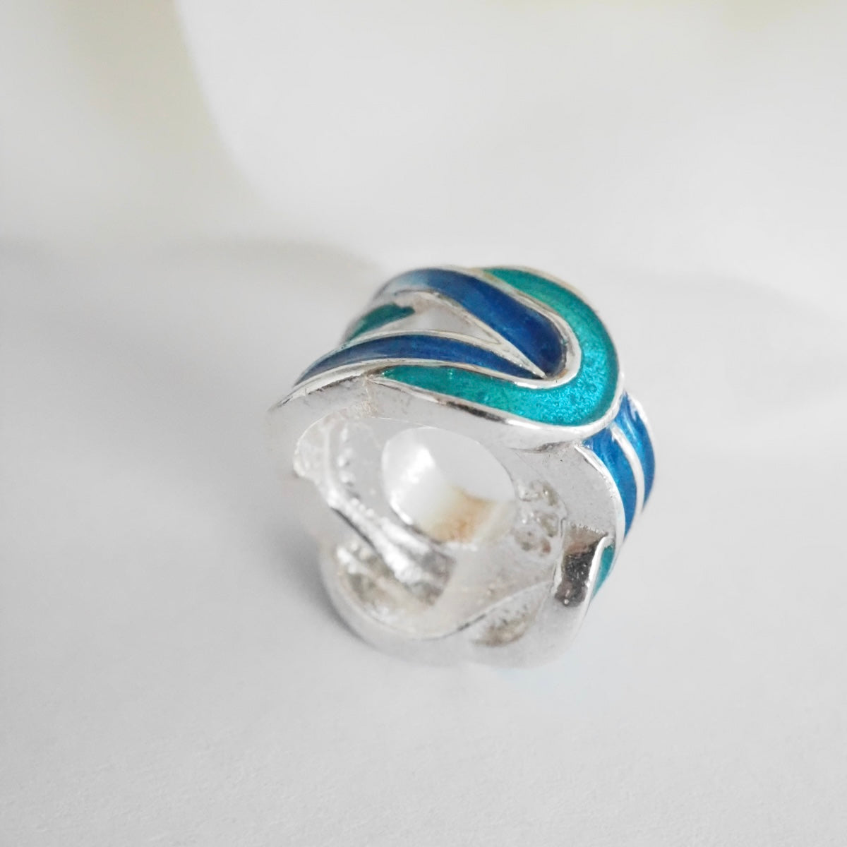 Melina Knot of Hercules (Enamel)