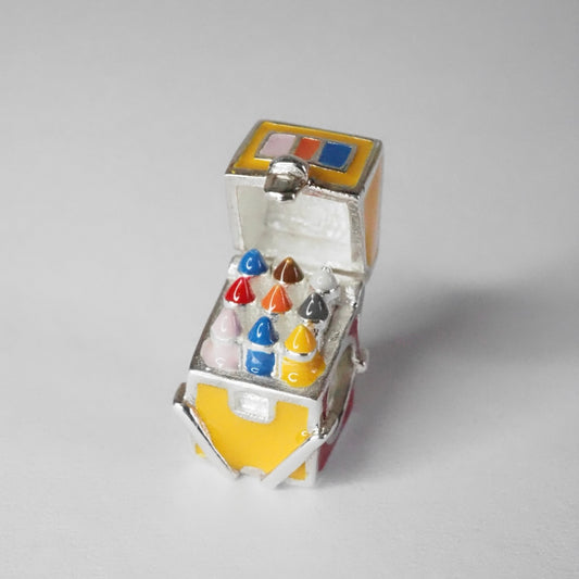 Moress -Crayon Box Bead