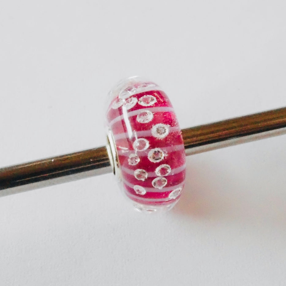 Ogerbeads - Valentino