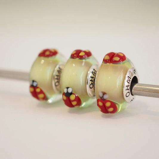 OHMnique Autumn Ladybug Donut - LE