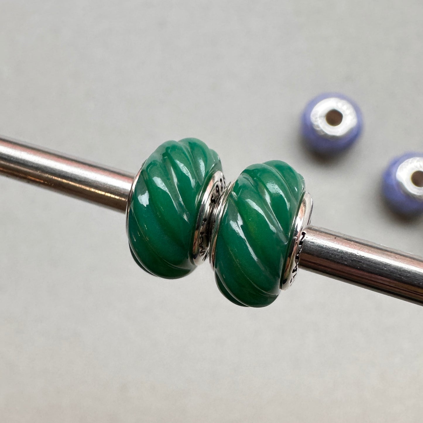 PRAAN Dark Emerald Crystal Stopper Charms