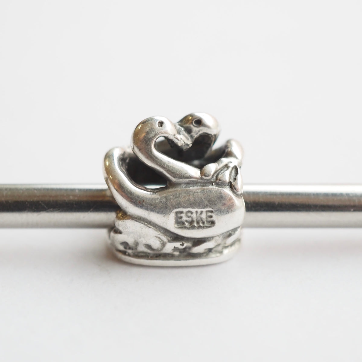 Eske Storm Swan