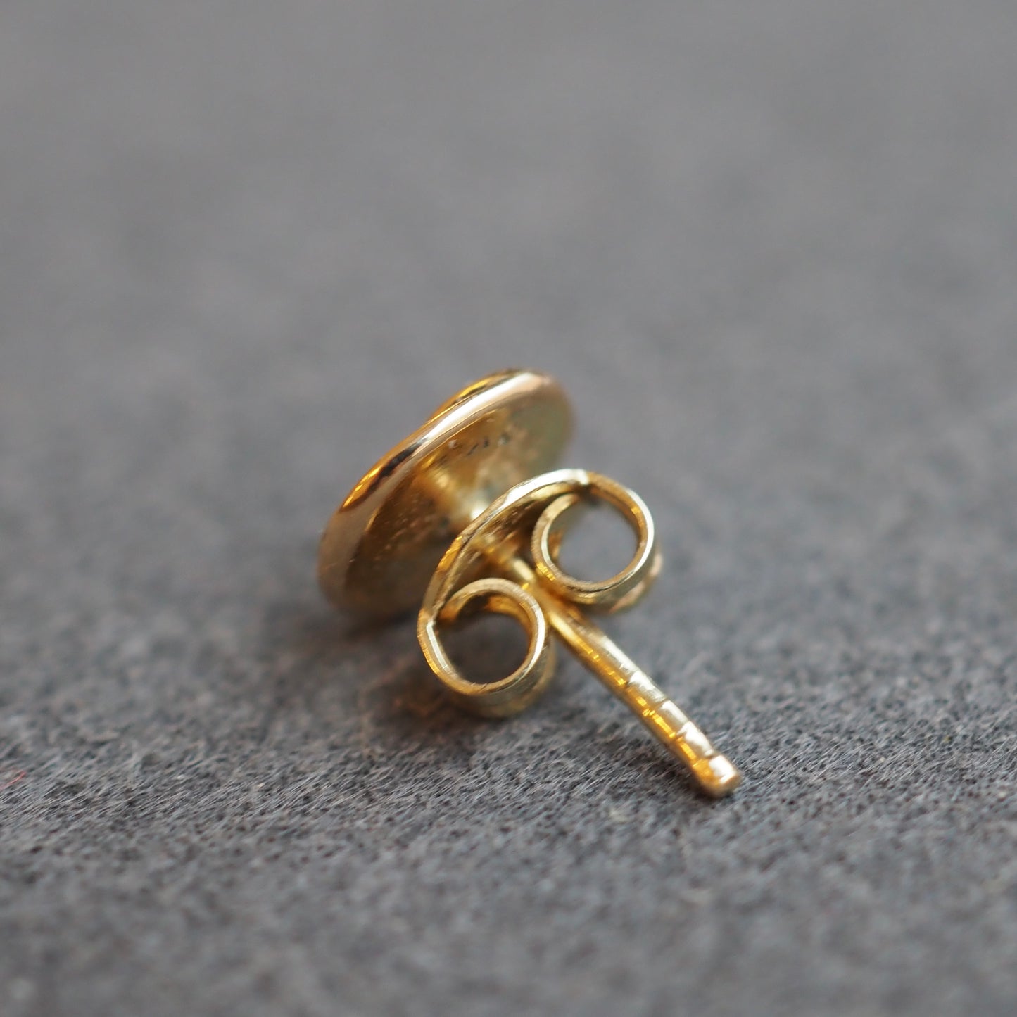 ACA Gold earing 14K Gold Golden Triswirl