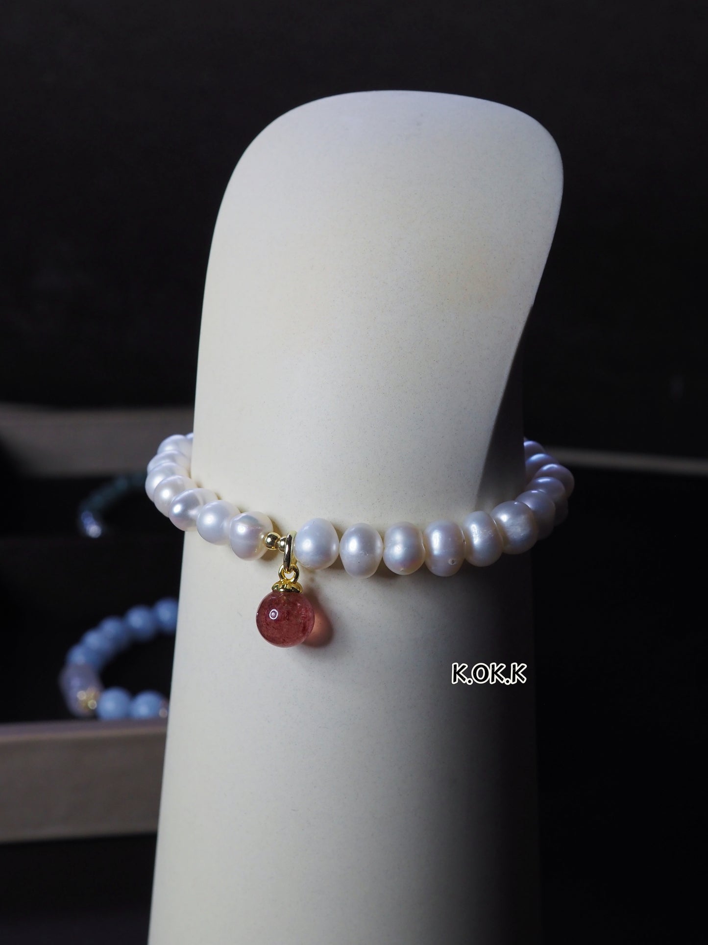 KOKO Strawberry Pearl Bracelet