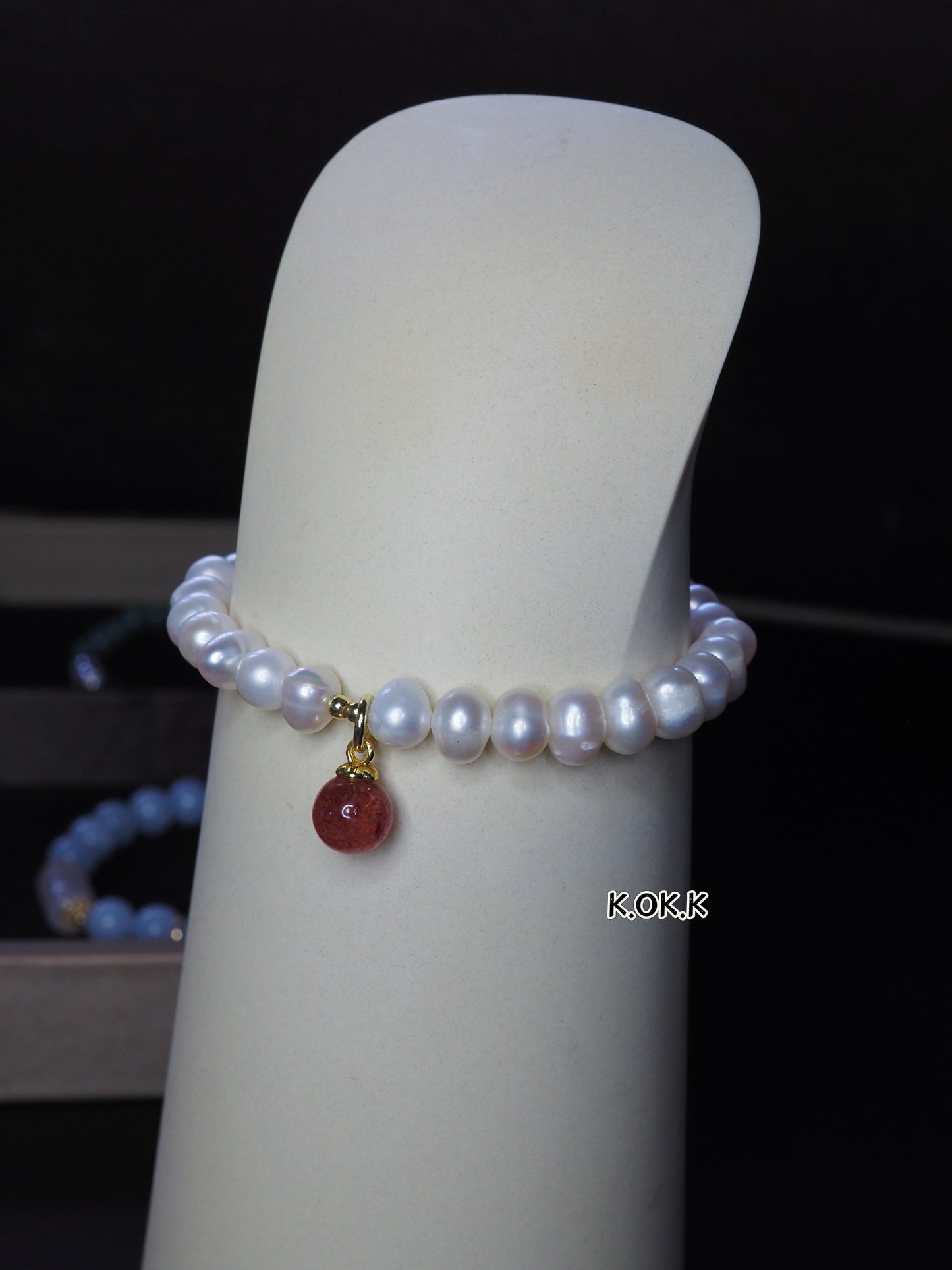 KOKO Strawberry Pearl Bracelet