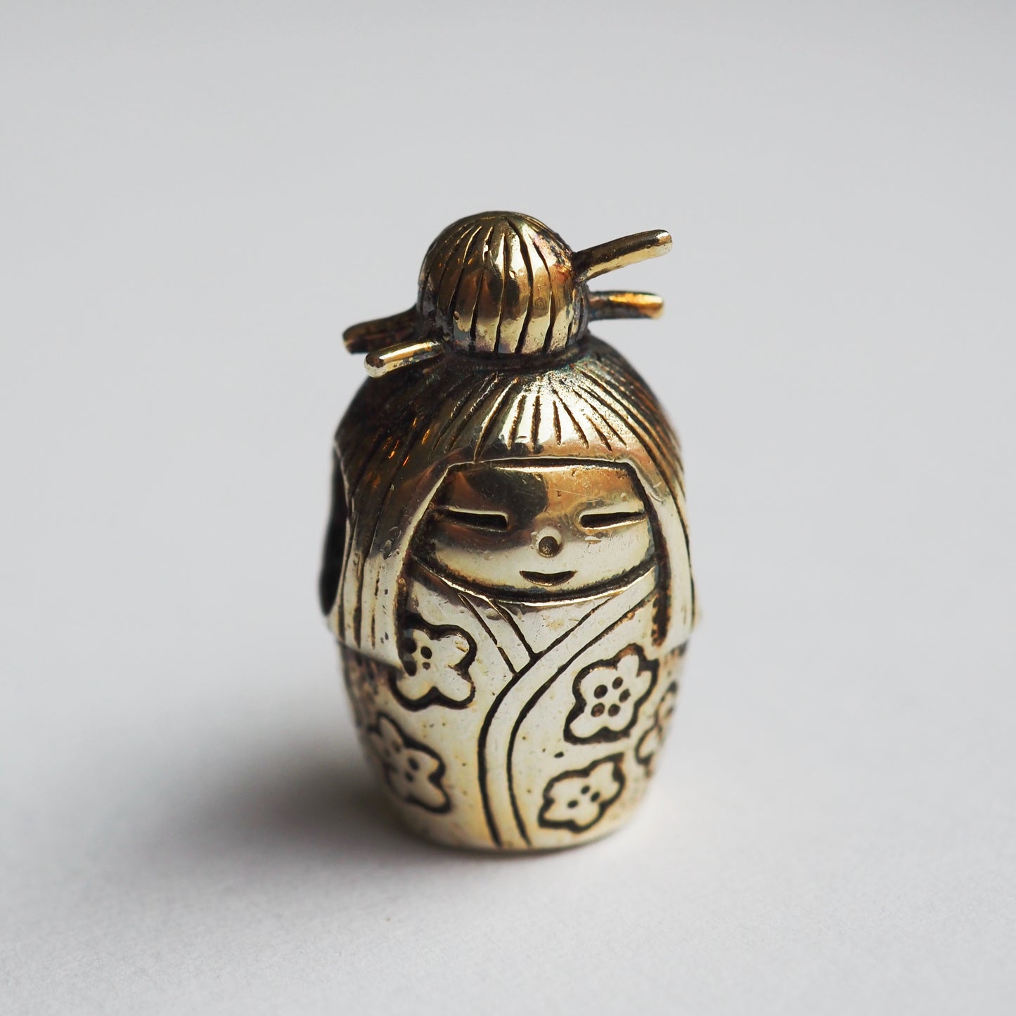 Spiritbeads Unique - Kokeshi gold plated - last piece