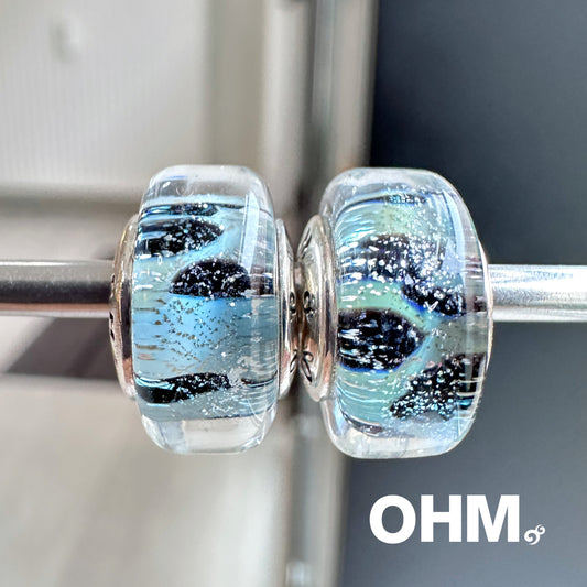 OHMnique - Glacial Shadows