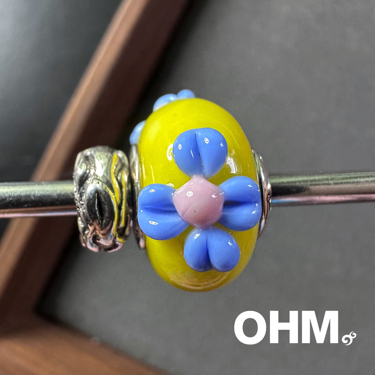 OHMnique - HER GARDEN __ A Sunny Day - last piece