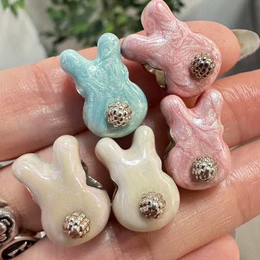 Bella Fascini Bunny Butt Charm - Luxe Color™ Enamel Bead Charm - Green