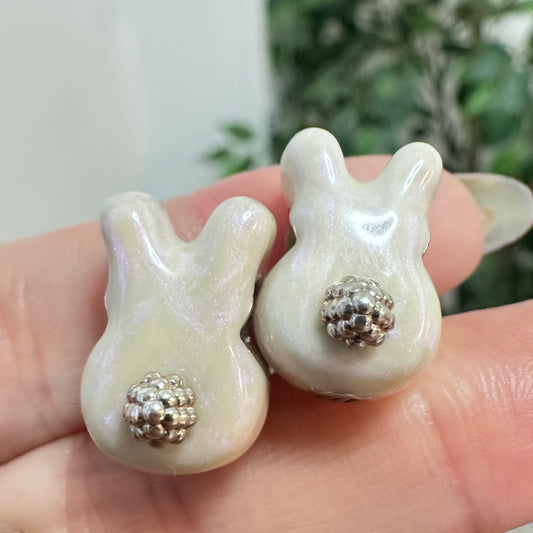 Bella Fascini Bunny Butt Charm - Luxe Color™ Enamel Bead Charm - Marshmallow Cream w Pink Iridescent