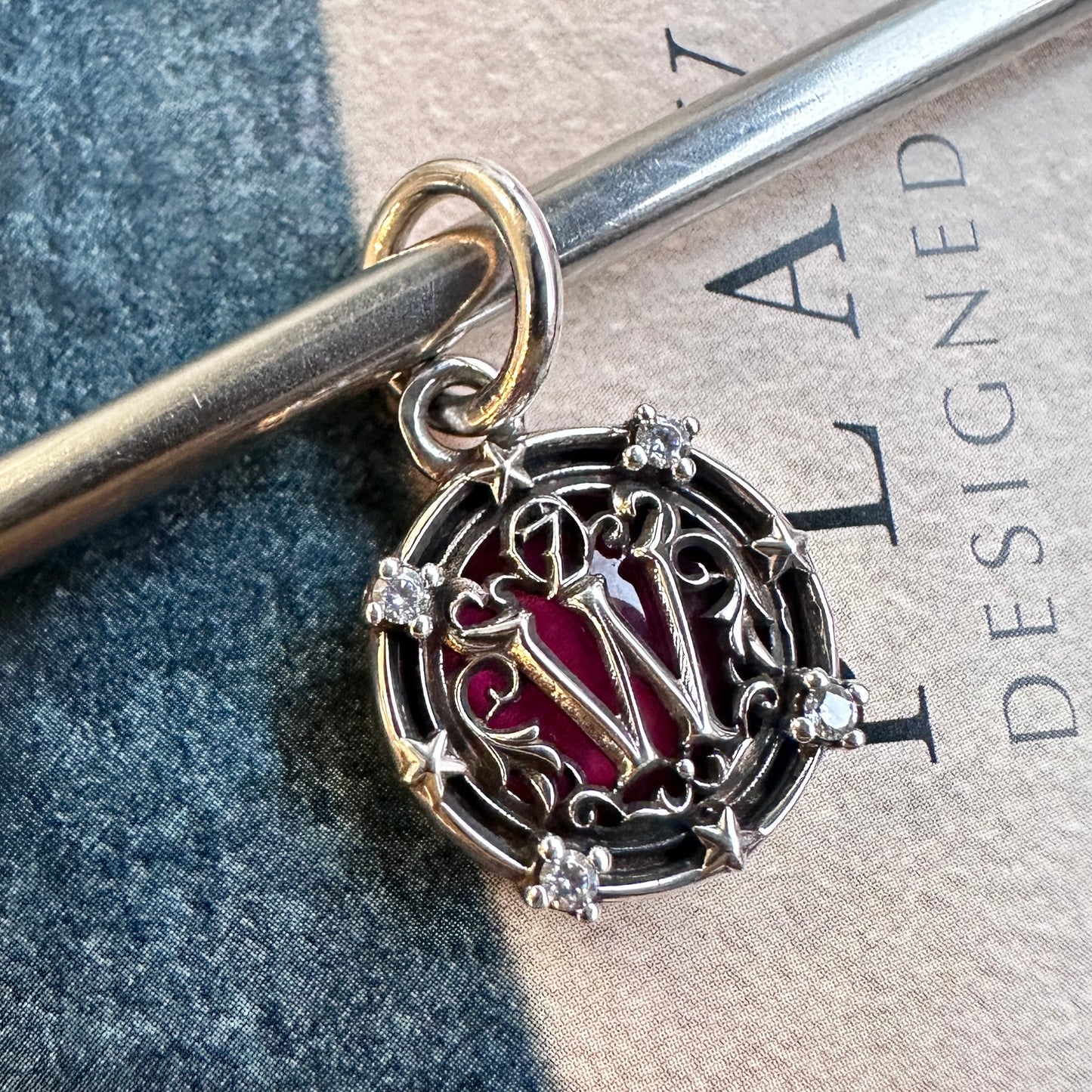 PRAAN Good Or Wicked-W-Simply Love Charm