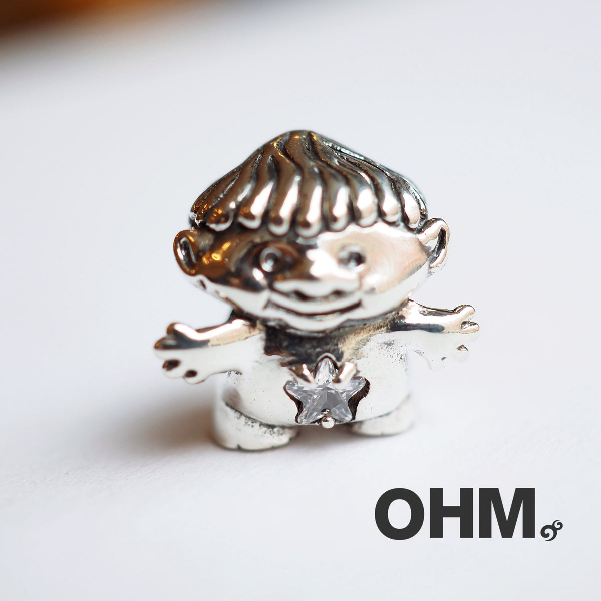 OHMnique - Treasured Trolls - Clear Crystal - last piece