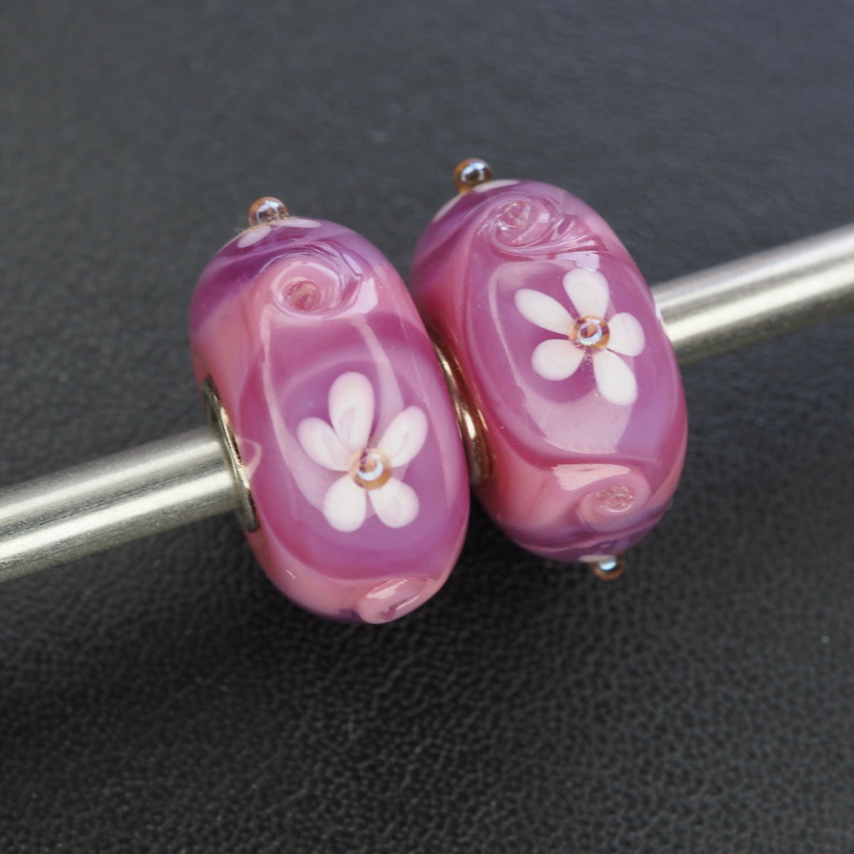 Ogerbeads - Rose Luster