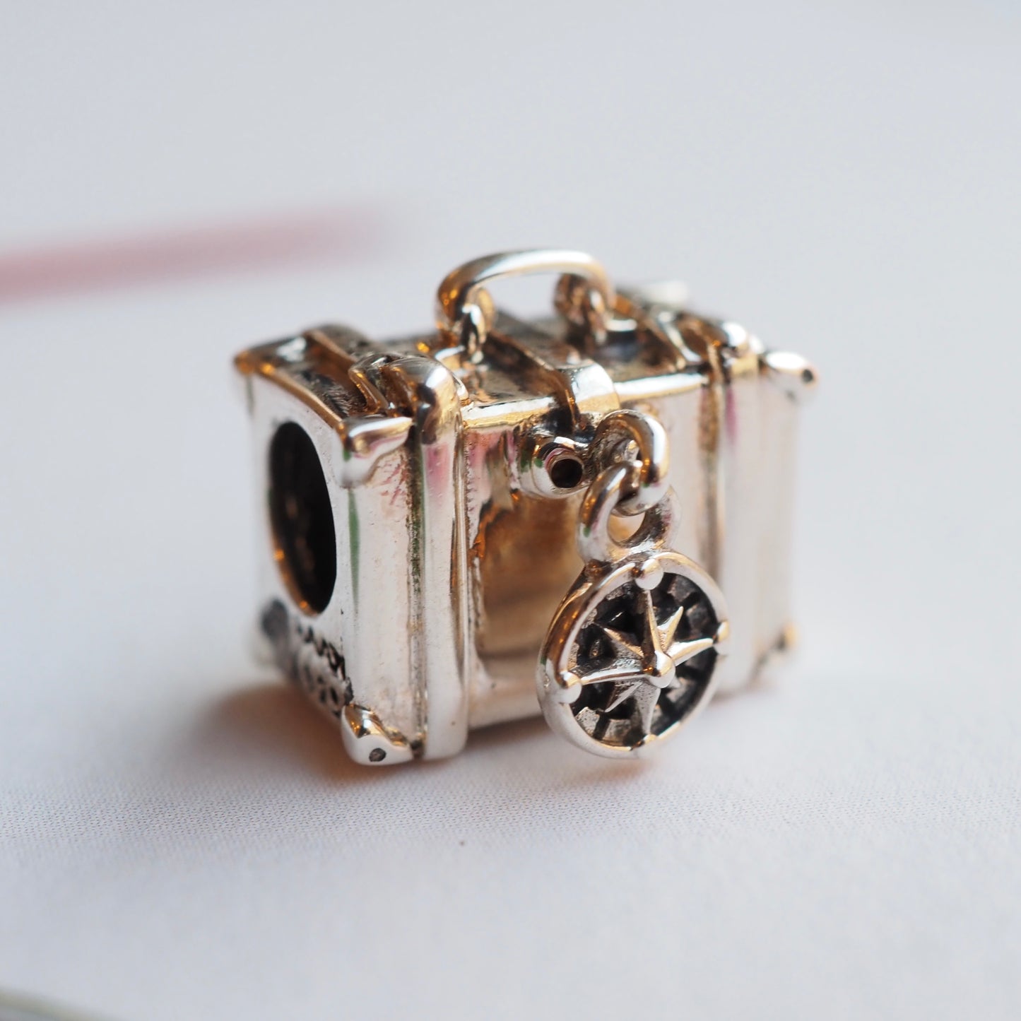 PRAAN Vintage Suitcase Charm