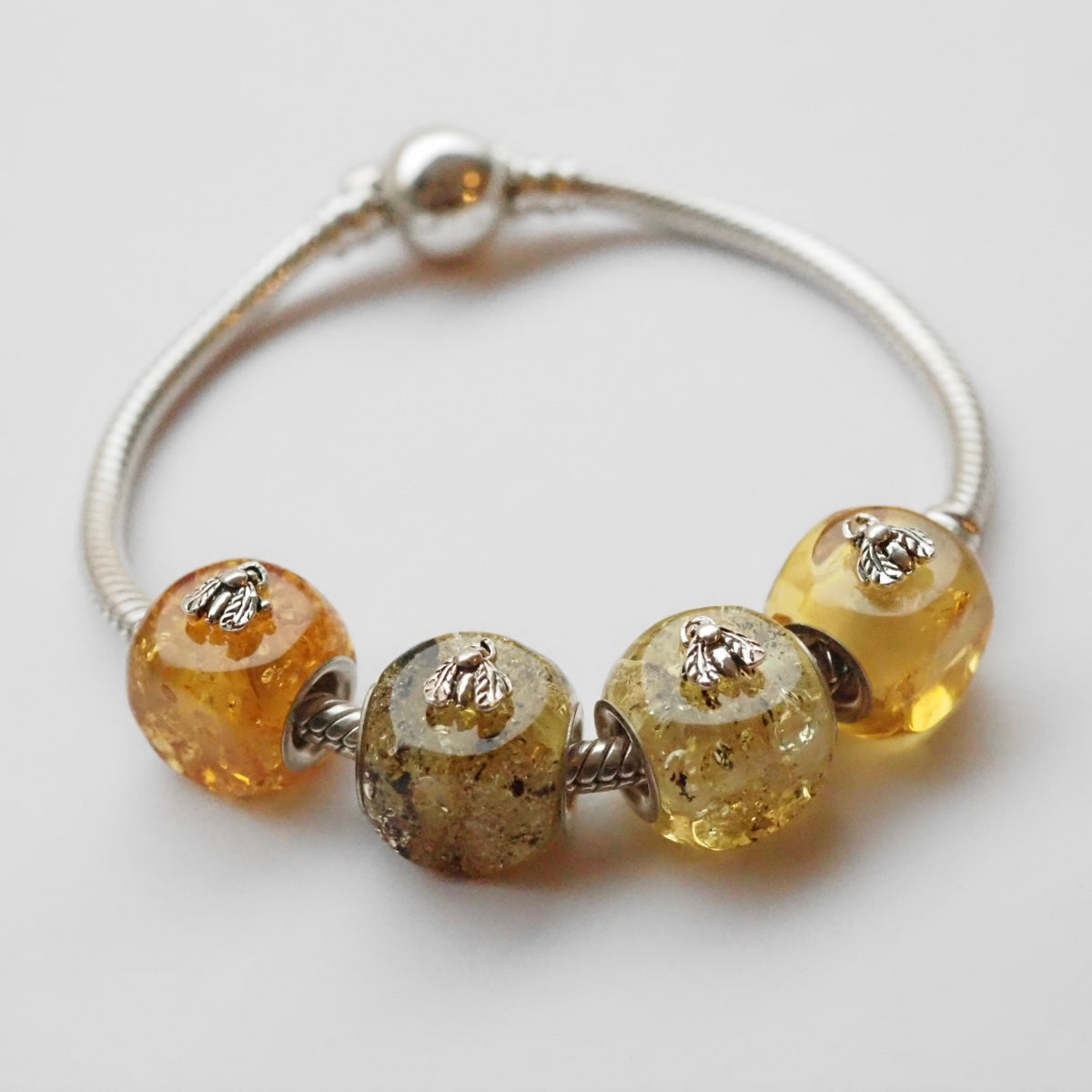 Amber Sparkling with BEE silver