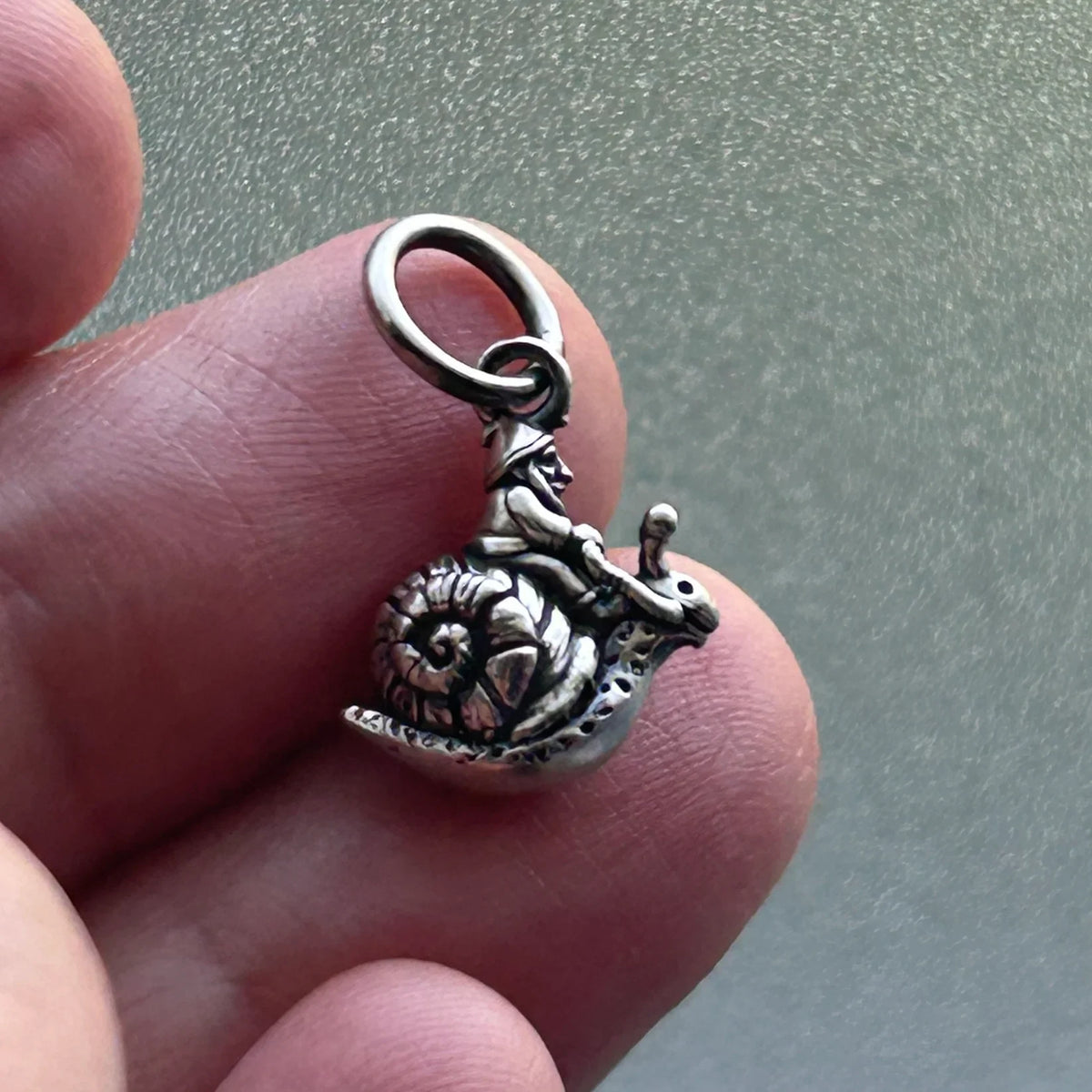 Racing Gnome Charm (Drop) - on stock